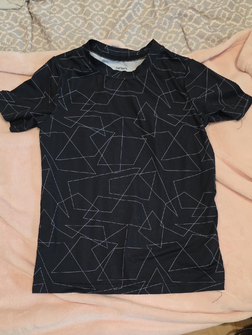 Carter's Black Short Sleeve Athletic Tee with Gray Geometric Lines